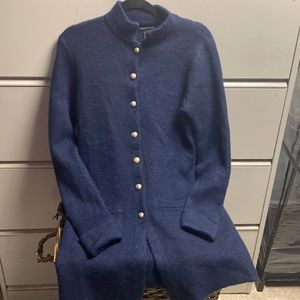 Adrienne Vittadini  New 100% Wool Classic Sweater
